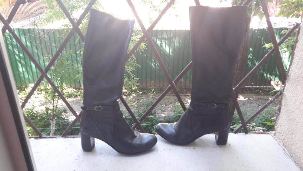 Cizme de dama din Italia