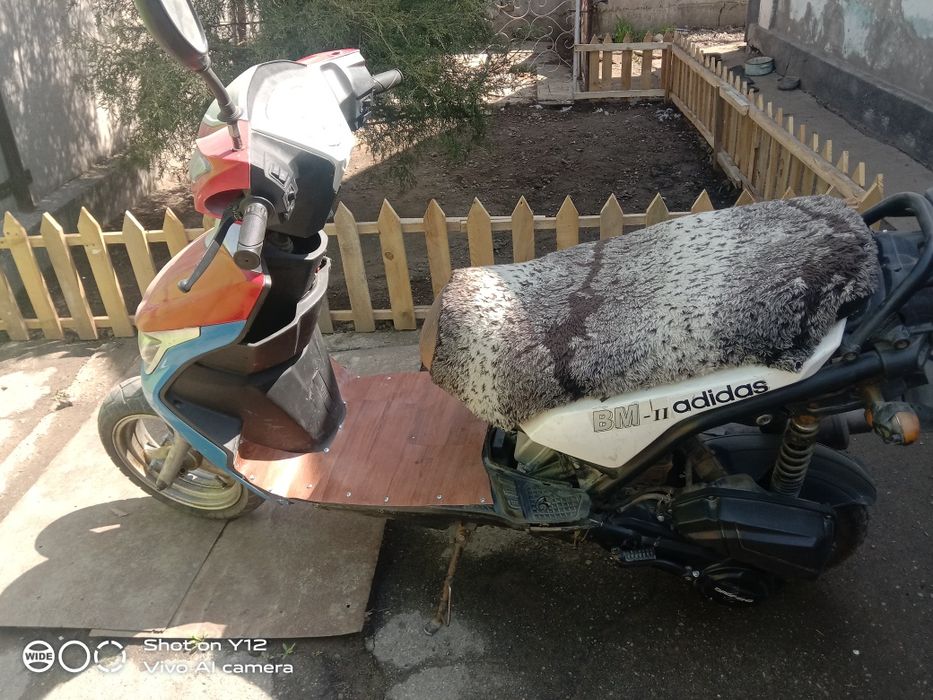 Скутер м8 в среднем состояние