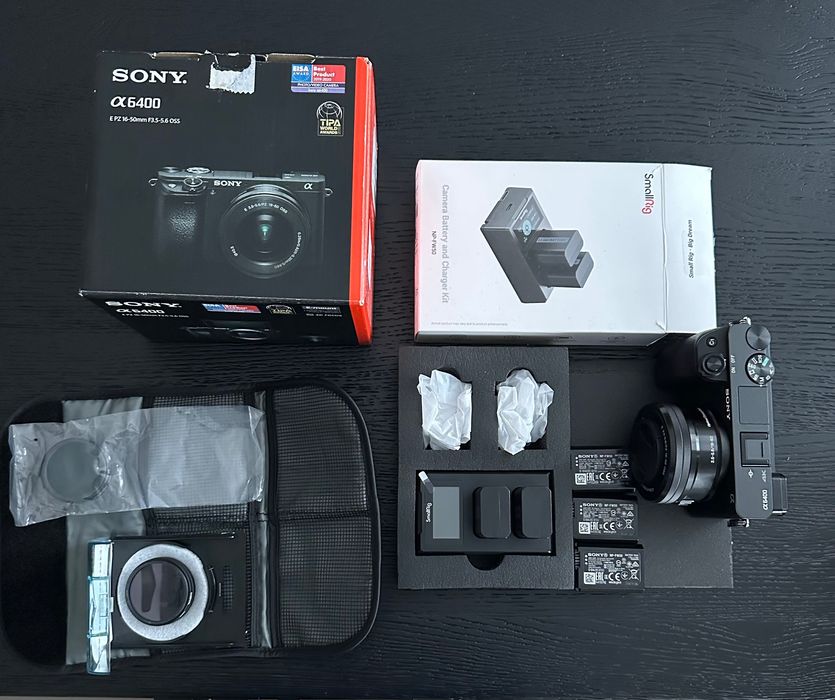 Sony A6400 + obiectiv kit 16–50 mm
