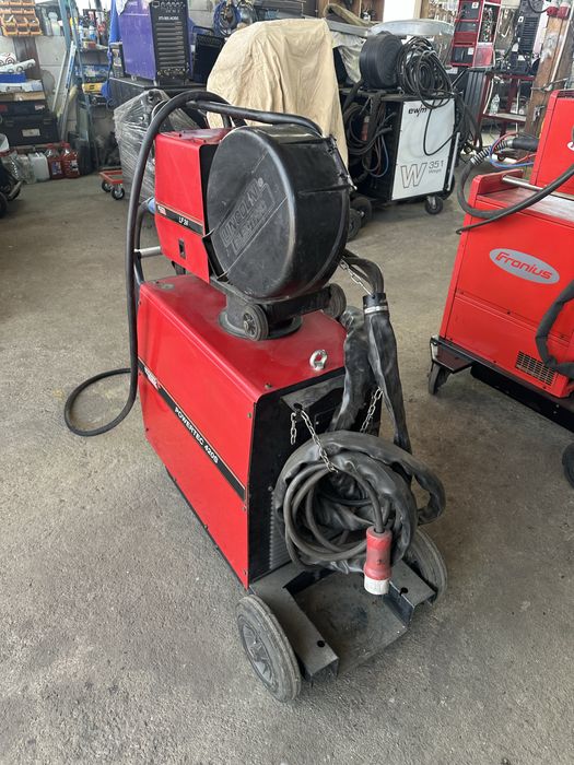 Aparat de sudura cu racire lichid Lincoln Electric 420.