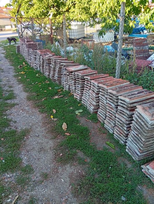 Продавам цигли втора употреба