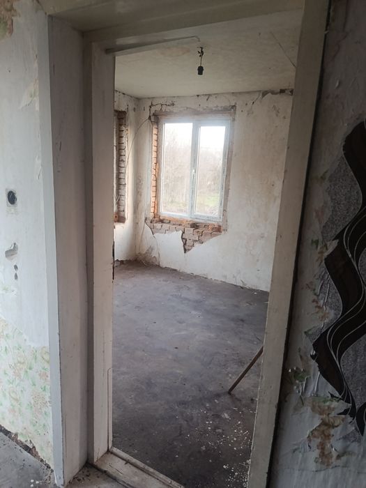 Продава се къща в град Тръстеник