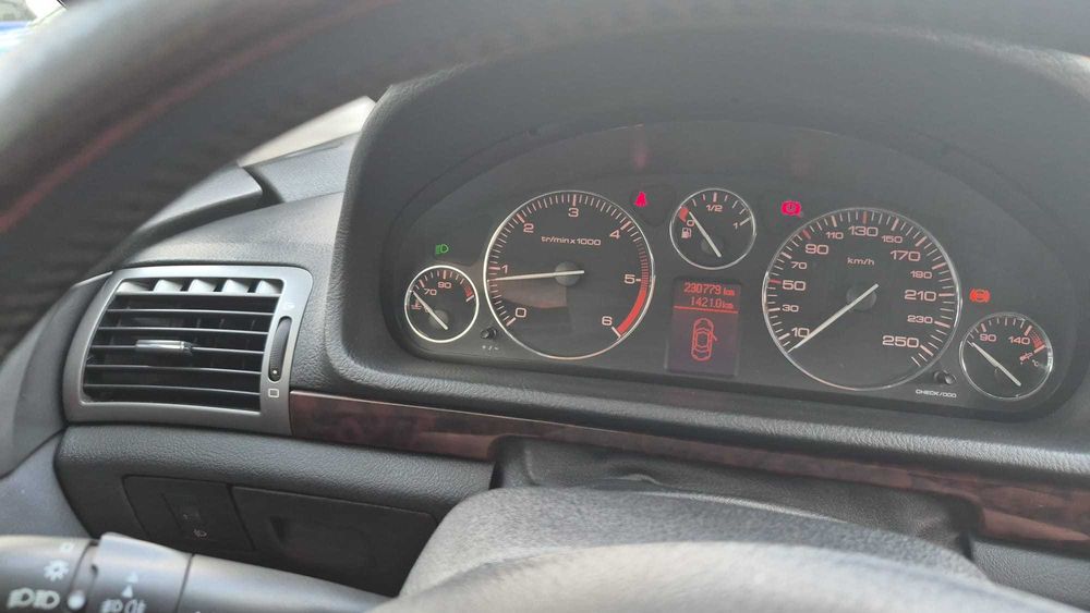 Peugeot 407 Sedan-2.0HDI(136 Cp ,pornire impecabila)