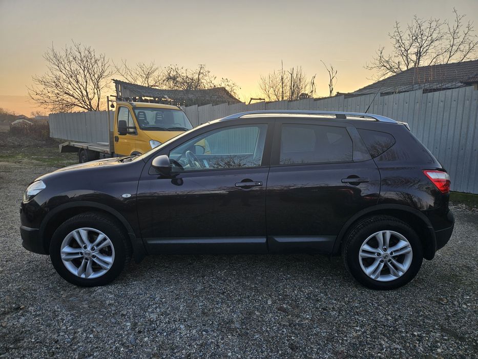 Nissan Qashai Tekna 12 / 2011, 1.5 dci/Navi/Xenon/Panoramic/Camera/