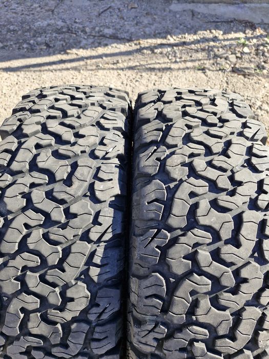 2 бр. 215 65 16 AT гуми