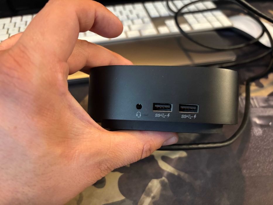 HP USB-C G5 Essential Dock много запазен