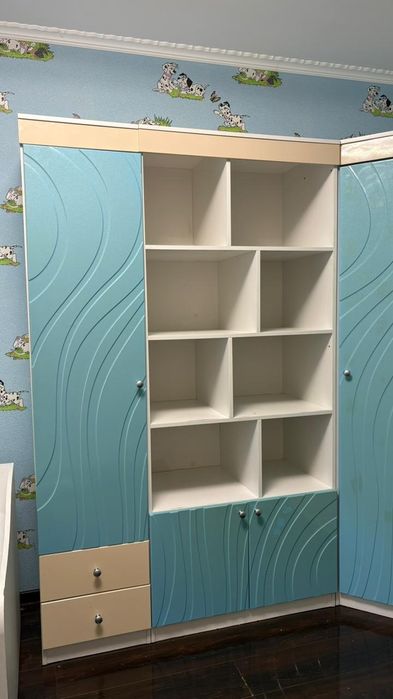 Продам детский спальный гарнитур