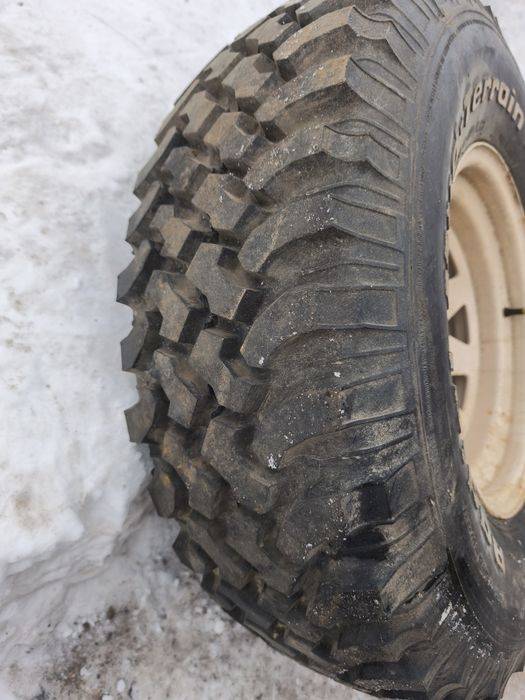 Колесо запаска r15 lt