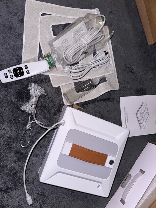 Робот мойщик окон