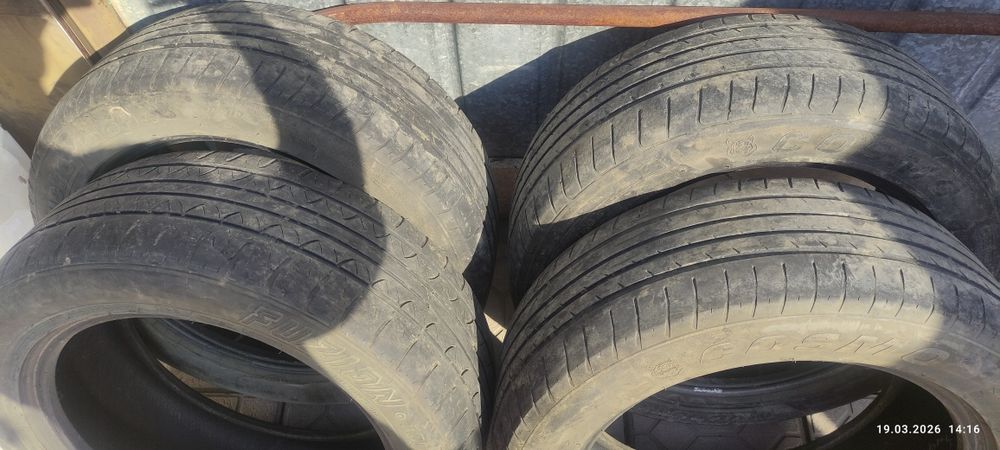 Летние шины 215/55/17