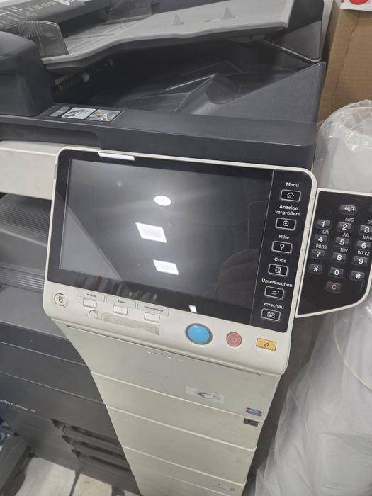 Imprimanta Konica Minolta C454E