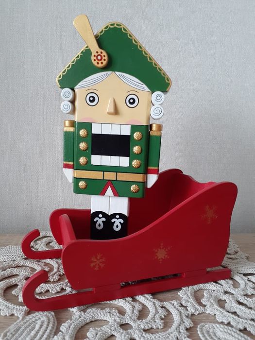 Новогодний Щелкунчик