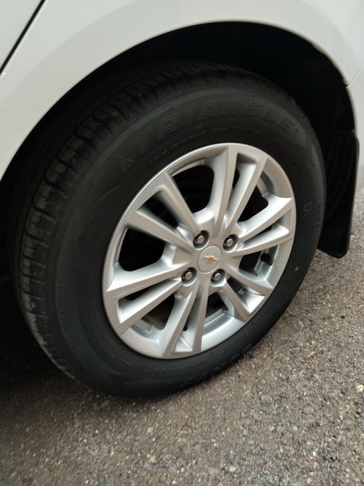 Продаю авто шевролет коболт