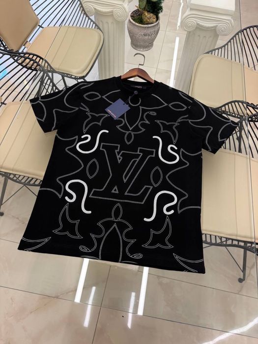 Най-високо качество мъжки маркови тениски