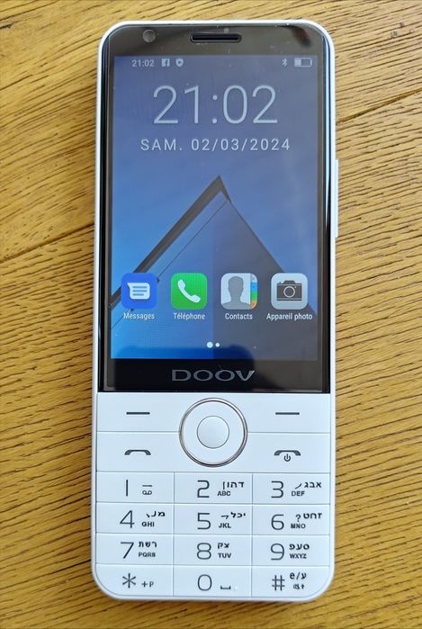 Telefon 4G smartphone cu butoane Si touch Screen Android 12