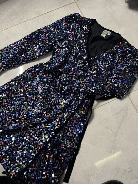 Рокля YAS пайети