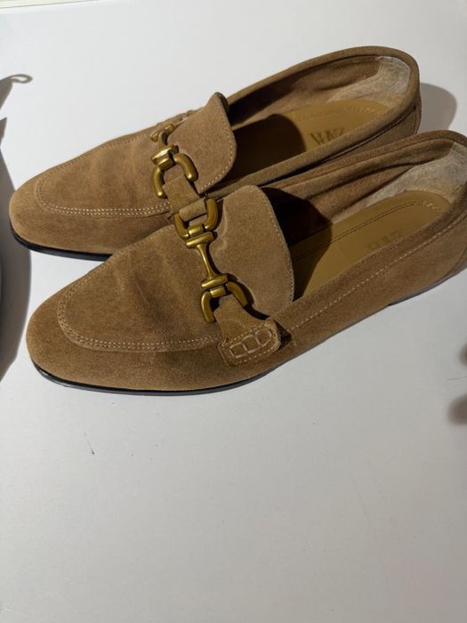 Лоферы Zara с золотыц элементом