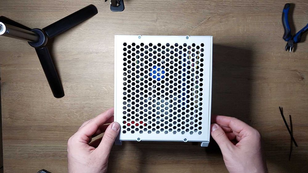 Mini ITX GA-H81M-S2V i5 4570 16GB DDR3 256 SSD Wifi
