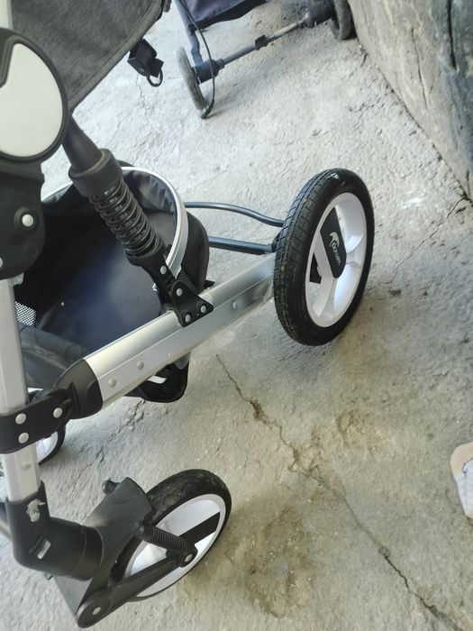 Детское коляска в идиялном состояни