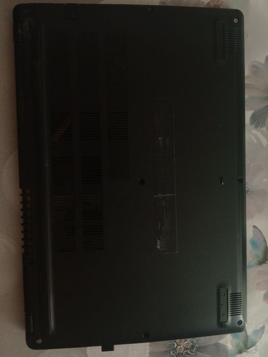 Noutbuk Acer aspire 3