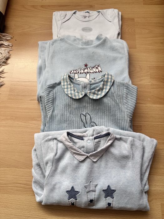 Set 4 pijamale marimea 80 12-18 luni M&S, Obaibi si altele