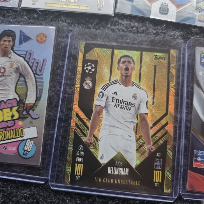 Футболни карти match attax fifa365