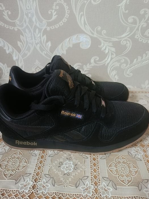 Кроссовки Reebok новые