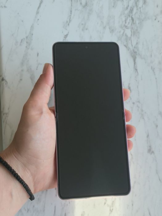 Vand/Schimb Samsung Z Flip8 256gb