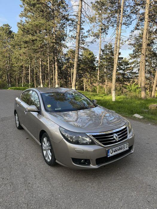 Renault Latitude 2013