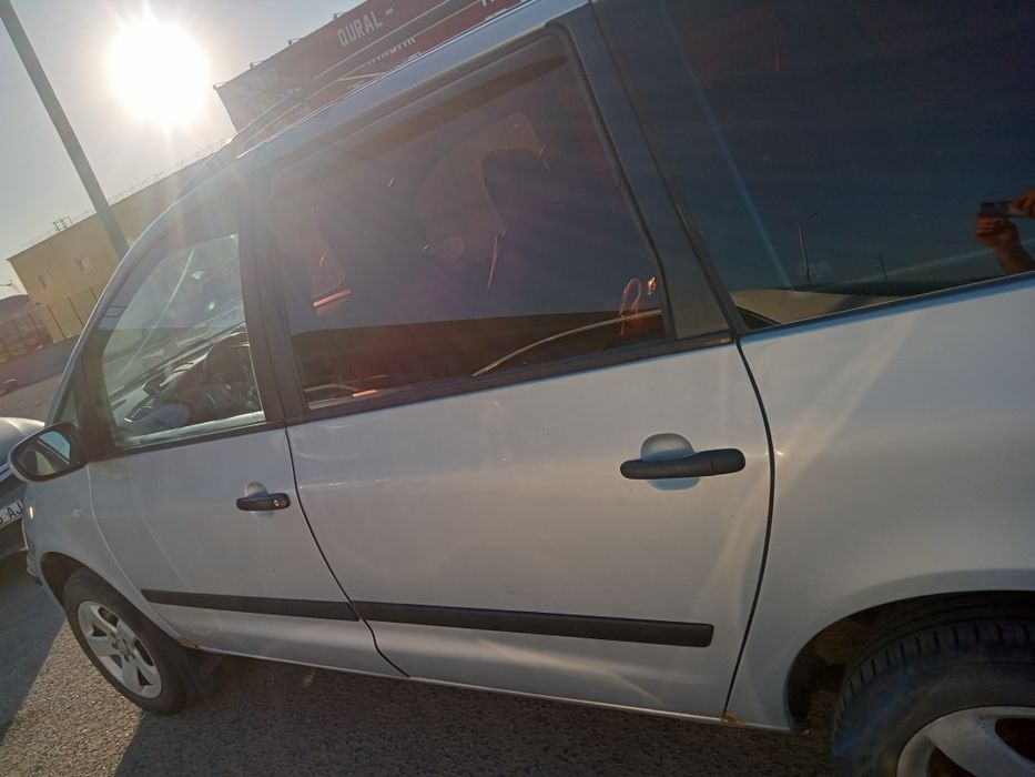 Продам FORD Galaxy.