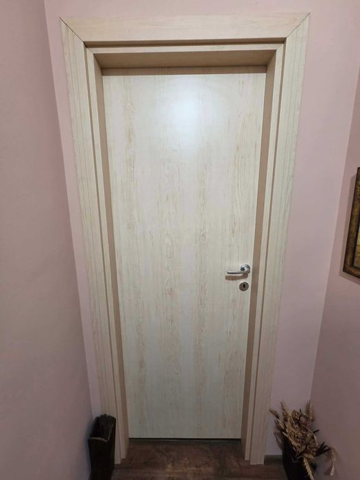 Интериорни врати с каси - 5 броя