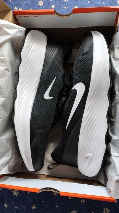 Нови Маратонки мъжки Nike, найк, номер 48.5, стелка 32см