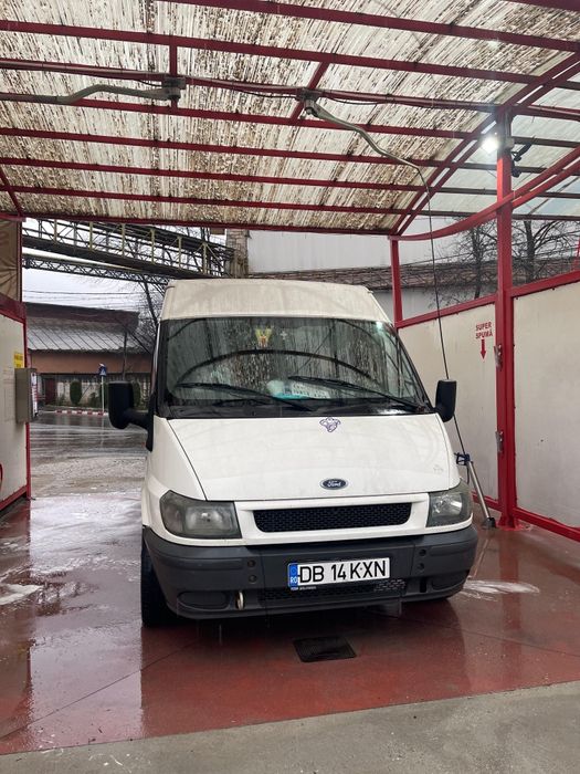 Ford transit 2.4