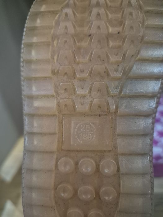 Зимние ботинки для девочки