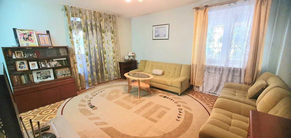 Ц-7. 1/1/4. 45м² балкон 2×6. Меб+тех. С парковкой.Z