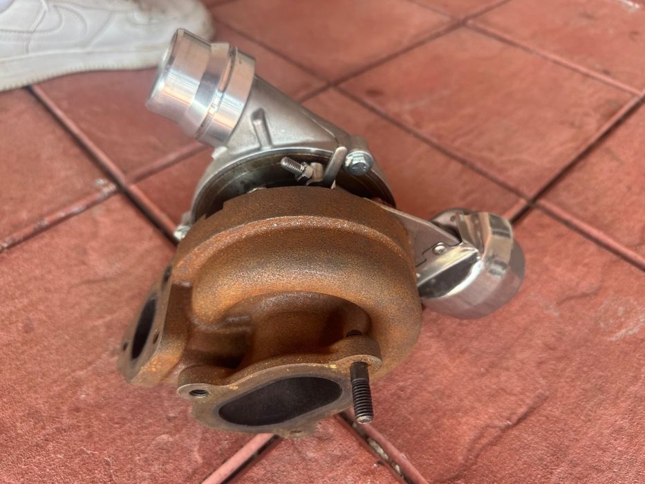 Turbina Dacia Duster 1.5 deci 110 CP Euro 5