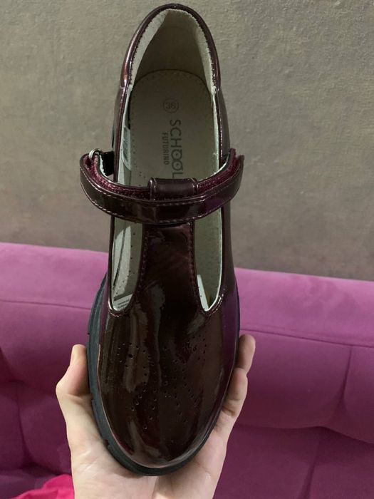 Туфли 36 размер с детского мира новые