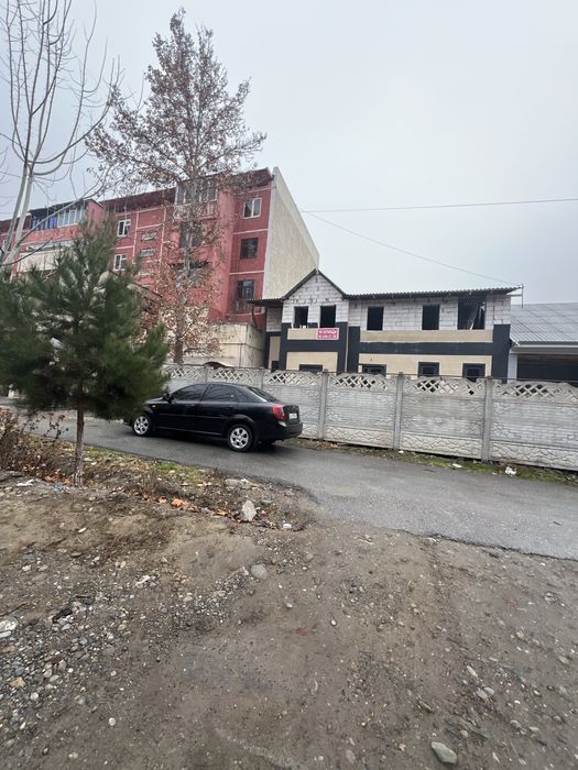 50.000$ га икки кават ховли уй