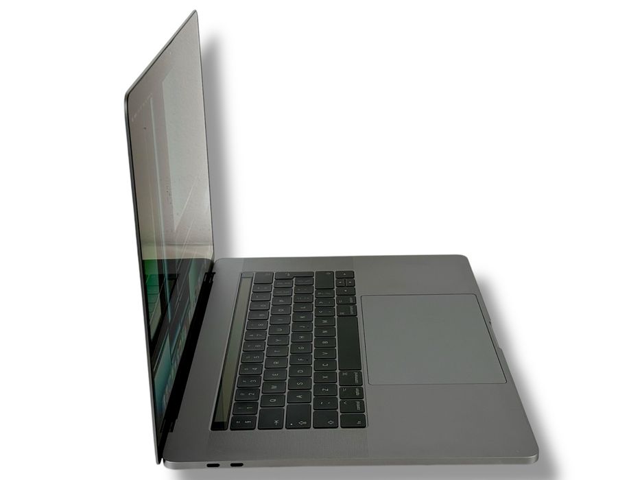 Macbook Pro 15 2017 i7 2,9Ghz 16RAM 1TB Space Gray 80 Заряда! Гаранция