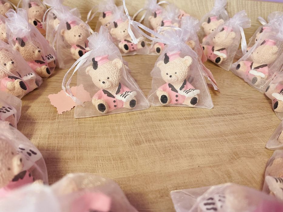 Подаръчета за гости за абитуриентски бал