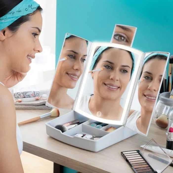Настолно Сгъваемо Огледало за Гримиране с LED Светлини