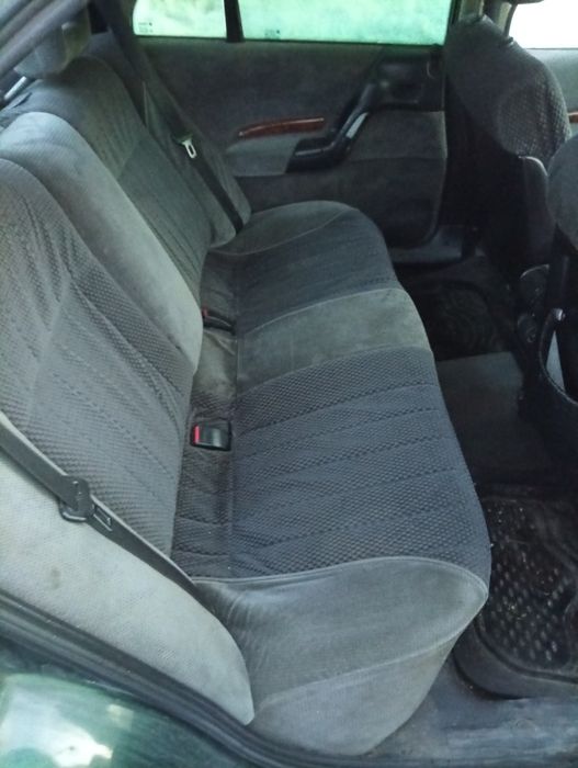 Продам машину Опель омега б