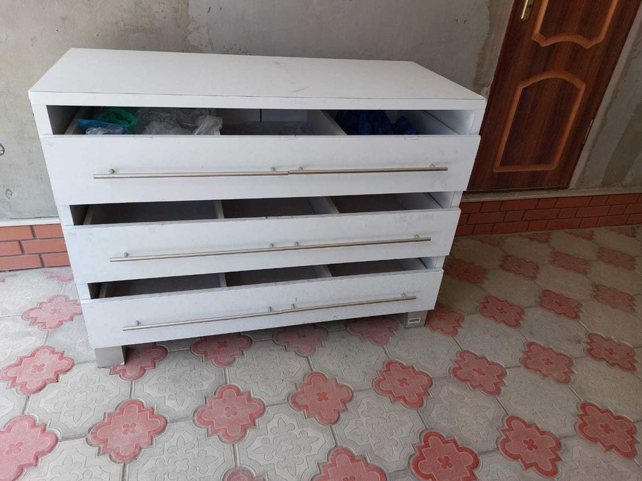 Комод для прихожей