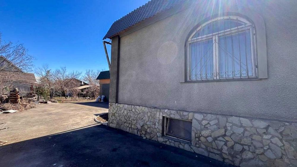 Продам Коммерцию Айым