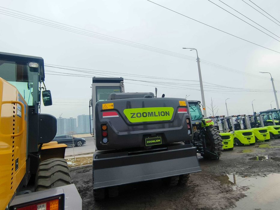 Колесный экскаватор Zoomlion 15 тн