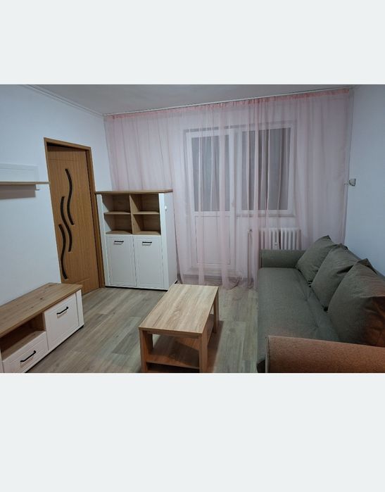PF închiriez apartament  2 camere în zona  Podu roș