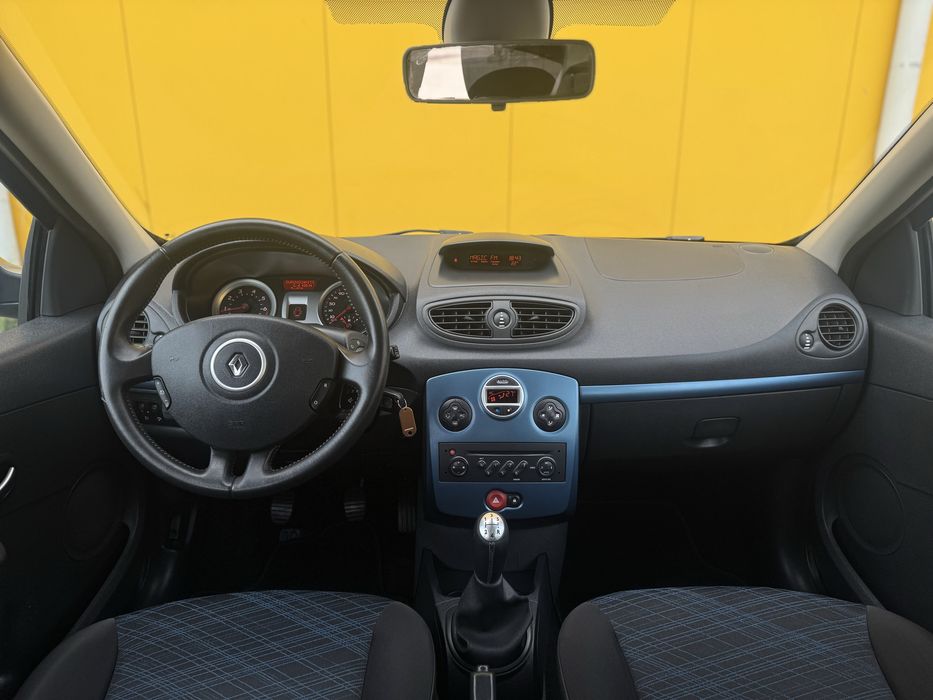 Renault Clio III Hatchback 2009 1.2 Benzina 75 C.P Climatronic Import