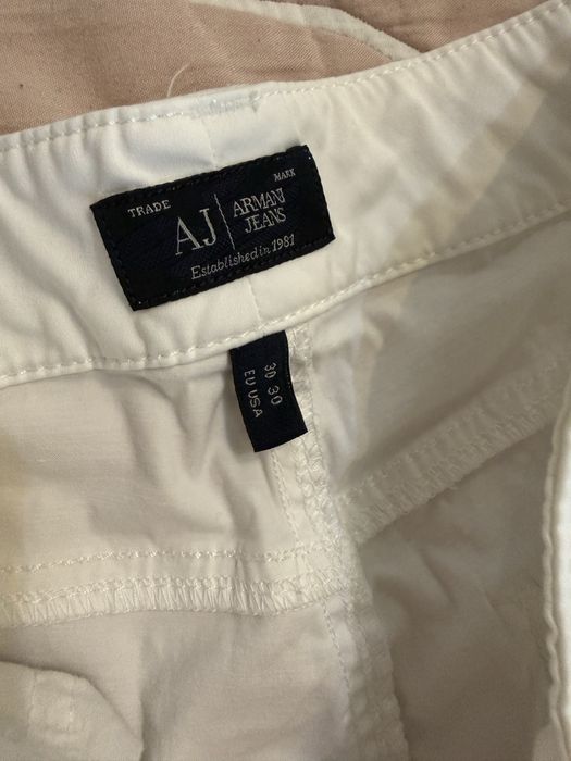 Armani Jeans панталон EU 30