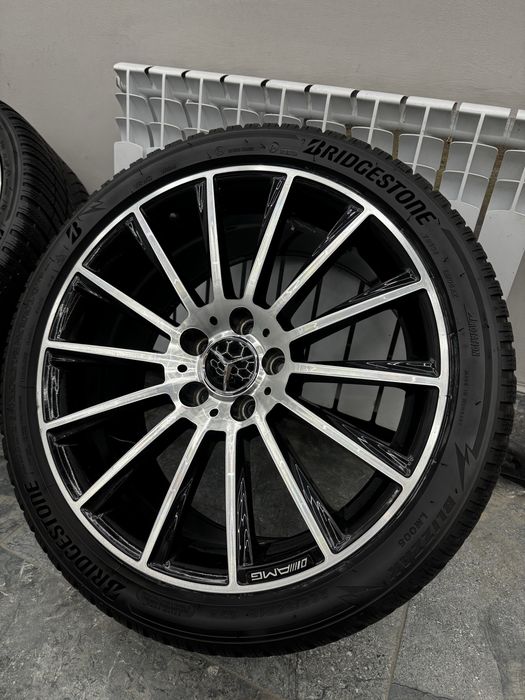 Продам комплект дисков Mercedes-Benz AMG