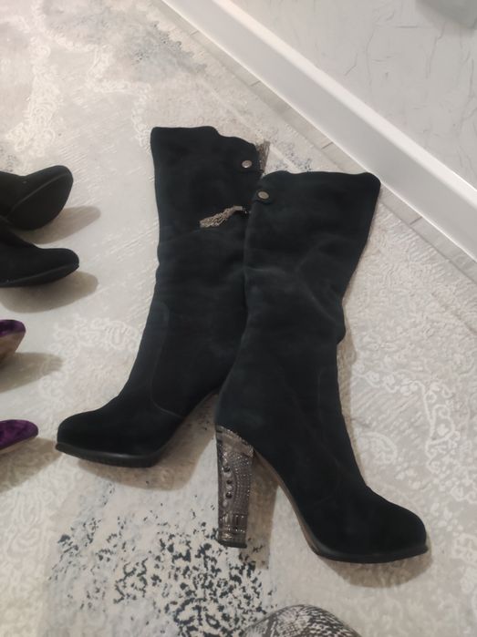 Продам обувь за все 10000